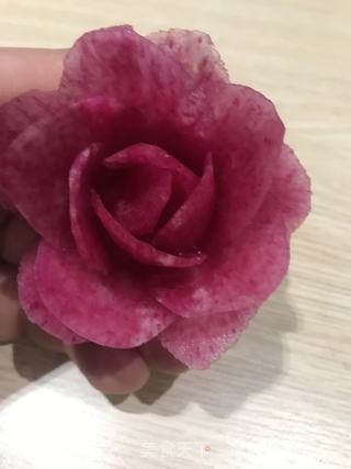 教大家雕刻萝卜花(直瓣月季花的做法步骤:25