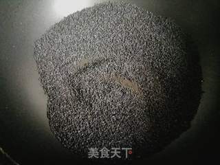 #团圆饭#自制黑芝麻盐的做法步骤:3