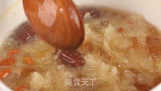 【银耳炖桃胶】美容养颜的佳品的做法步骤:9