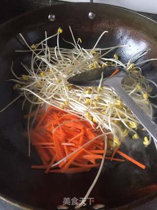 豆芽菜的做法步骤：3