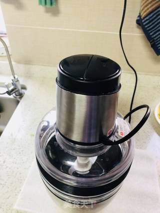 芹菜肉包子的做法步骤:6