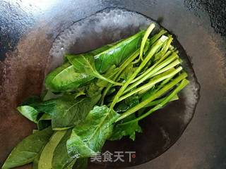 蔬菜红肠炒米饭的做法步骤:2