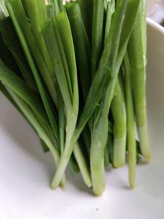 韭菜(蘑菇云)鸡蛋面的做法步骤:5