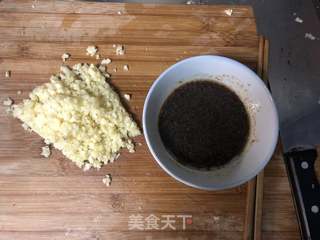 蒜蓉粉丝蒸虾的做法步骤:5