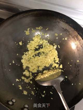 蒜蓉粉丝蒸虾的做法步骤:6