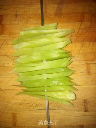 海鲜味串串香火锅的做法步骤:5