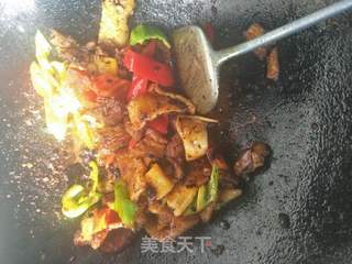 汗蒸回锅肉的做法步骤:11