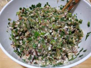 “ 润燥好汤水 ”香菇猪肉馄饨的做法步骤:9