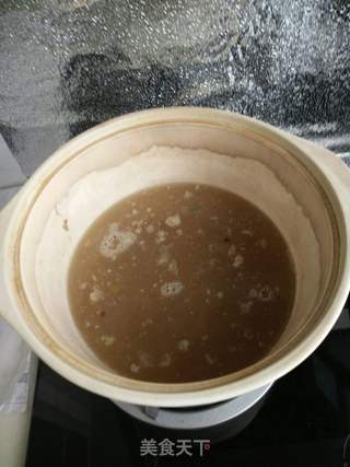 肉香猪蹄冻的做法步骤：2