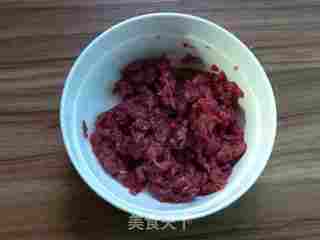 牛肉咖喱炒饭 的做法步骤:2