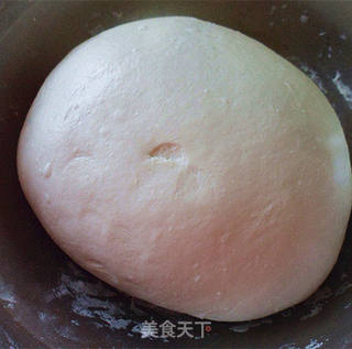香酥洋葱肉饼的做法步骤:2