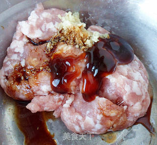 香酥洋葱肉饼的做法步骤:4