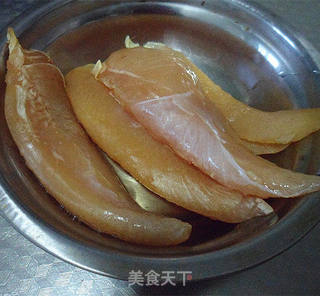 香炸鸡柳的做法步骤：1