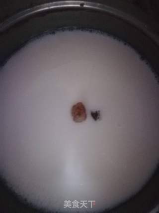 怎么蒸出白白胖胖的馒头的做法步骤:2