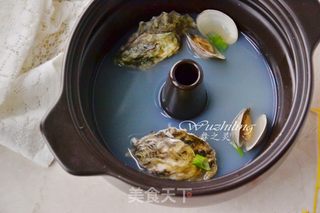 原汤什锦蒸海鲜的做法步骤:6