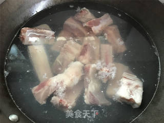 萝卜排骨汤的做法步骤:3