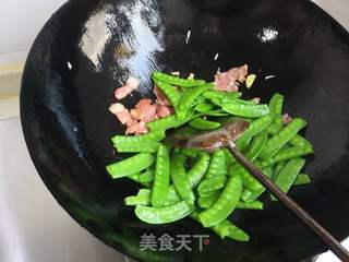 培根荷兰豆的做法步骤：7