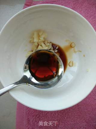 胡萝卜拌菠菜的做法步骤：4