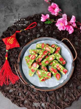 抹茶草莓牛轧糖的做法步骤:15