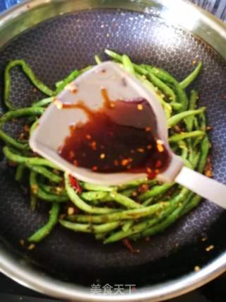 干煸四季豆的做法步骤:6