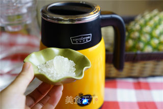 菠萝银耳糖水的做法步骤:8
