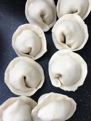 生煎韭菜扇贝元宝饺的做法步骤:10