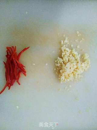 果仁拌菠菜的做法步骤:5