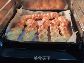 砂糖麻花面包的做法步骤:18