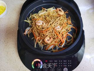 时蔬炒面的做法步骤:7