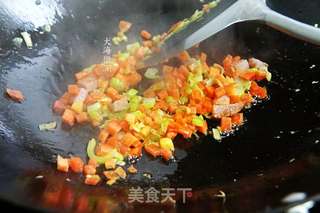 炒饭的做法步骤:5