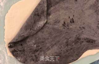 双色牛奶小花卷的做法步骤:7