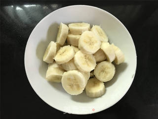 红薯香蕉糯米煎饼的做法步骤:5