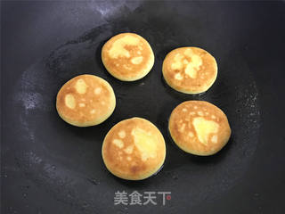 红薯香蕉糯米煎饼的做法步骤:10