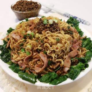 沙茶酱火腿炒面(2人份)的做法步骤:10