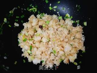 #团圆饭#蒜苗炒饭的做法步骤：7