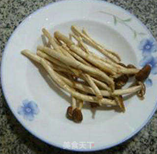 肉末茶树菇豆腐羹的做法步骤:2