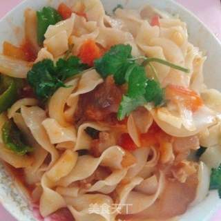 西红柿牛肉炒刀削面的做法步骤:3
