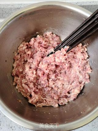 猪肉芹菜馅饼的做法步骤:3