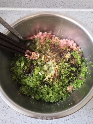猪肉芹菜馅饼的做法步骤:6