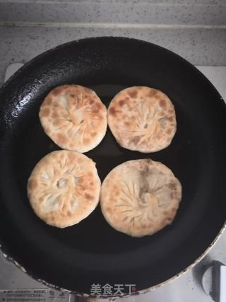 猪肉芹菜馅饼的做法步骤:14