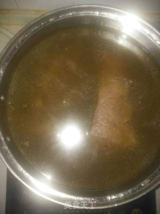 卤制酱香牛肉的做法步骤:9