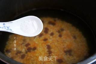 大碴子粥的做法步骤:5