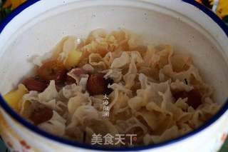 银耳山楂汤的做法步骤:5