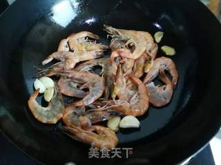糖醋虾的做法步骤：4