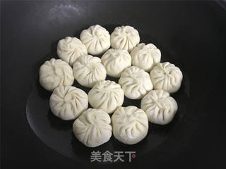 生煎包子的做法步骤:9