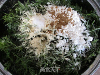 蒸胡萝卜叶的做法步骤:4