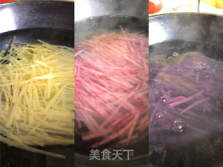 炝拌土豆丝的做法步骤:3