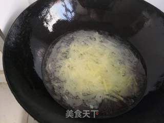 土豆丝酸菜汤的做法步骤：9