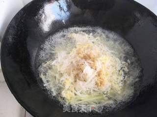 土豆丝酸菜汤的做法步骤:10