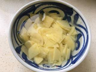 肉片土豆的做法步骤:4